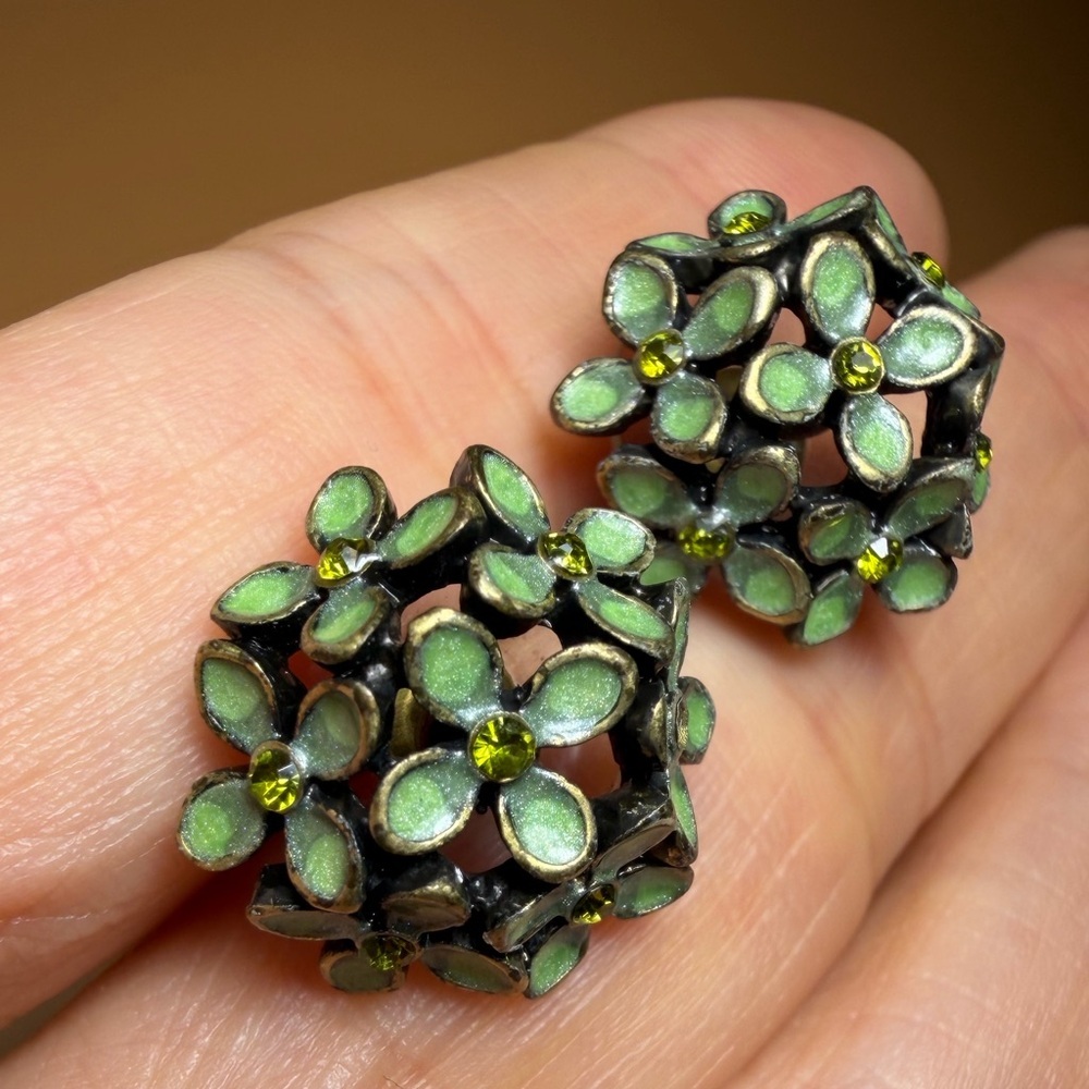 Olive Green Enamel Flower Cluster Stud Earrings - Picture 3 of 9